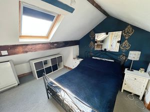 Loft room- click for photo gallery
